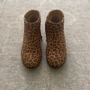 Cat and Jack leopard boots girls size 12